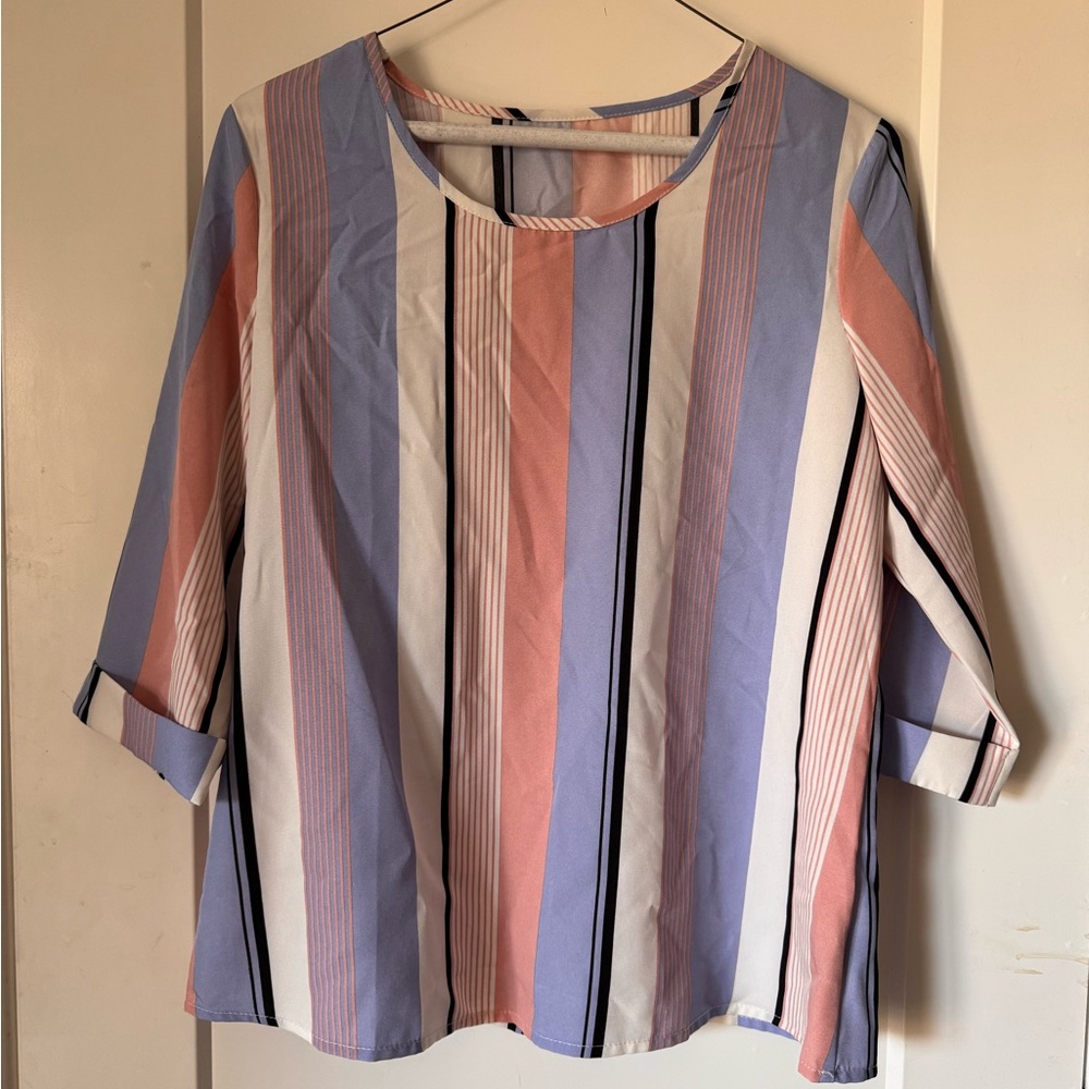 SHEIN Blue and Pink Boxy 3/4 Sleeve Blouse